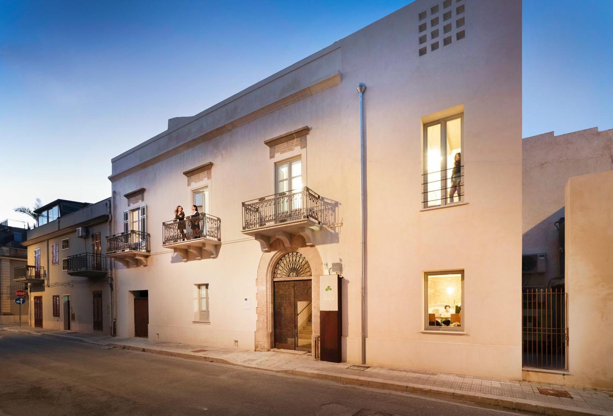 Dimora Siqu Hotel Menfi Exterior photo